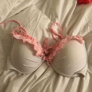 Victoria’s Secret 34d swimsuit bikini